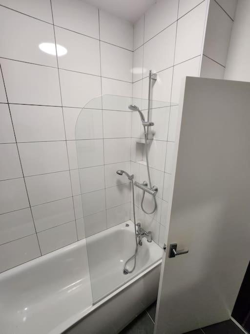 Nice Cosy Flat. Walking Distance To City Nottingham Extérieur photo